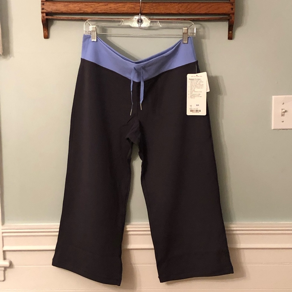 lululemon Relaxed Fit Crop ll